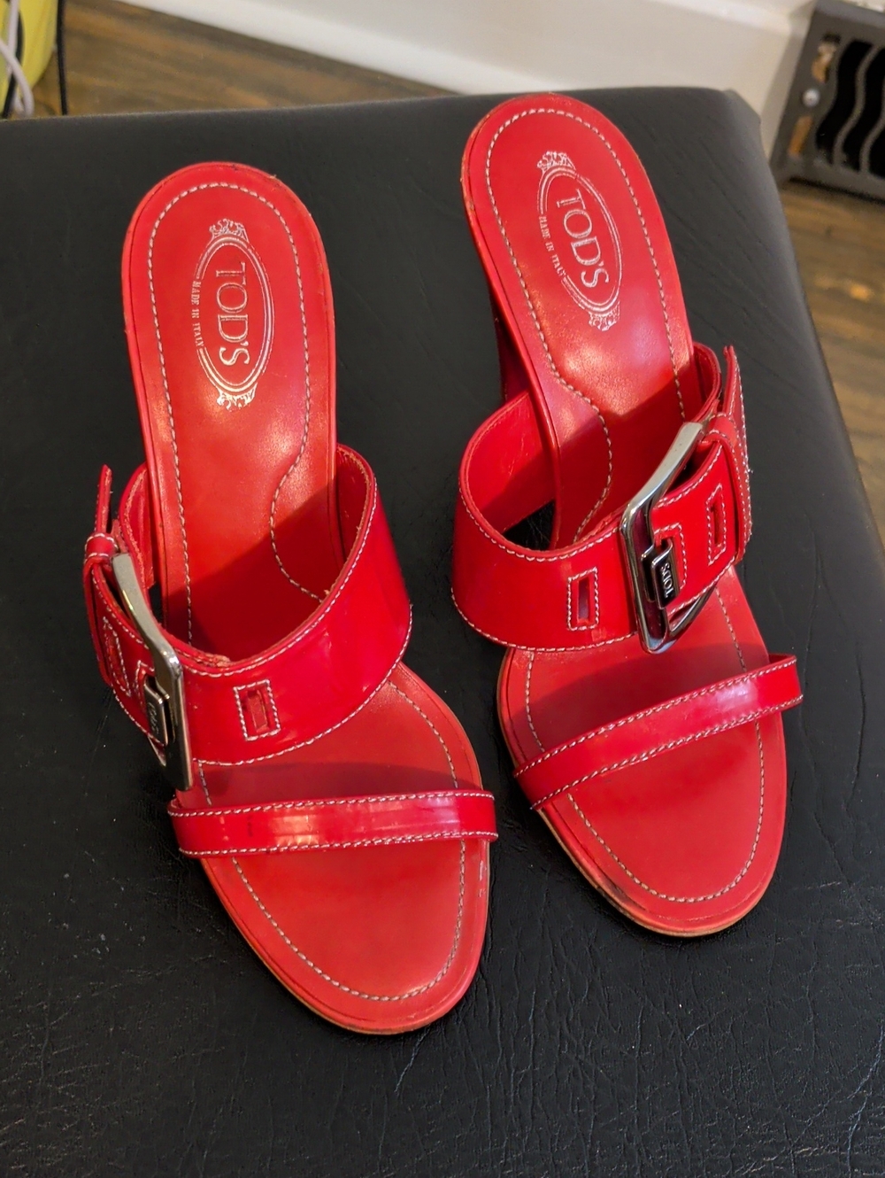 TOD'S red patent leather buckle strap high heel sandals - size 37